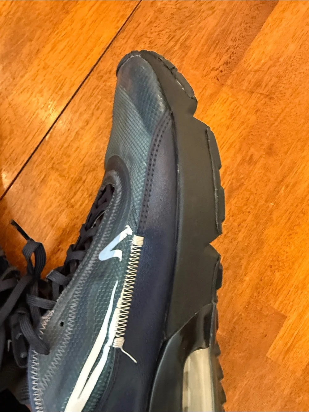 Nike lightweight sneakers